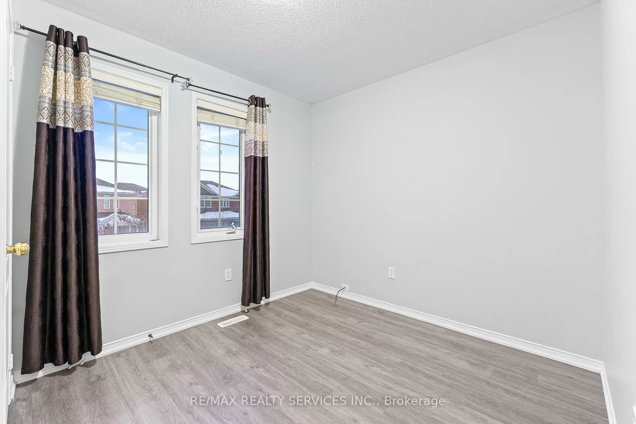 120, Bushmill, Fletcher's Meadow, Brampton