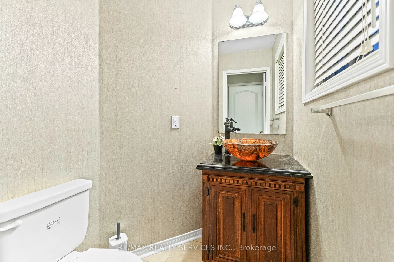 120, Bushmill, Fletcher's Meadow, Brampton