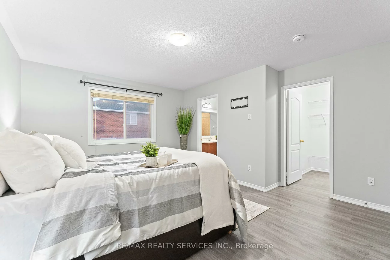 120, Bushmill, Fletcher's Meadow, Brampton