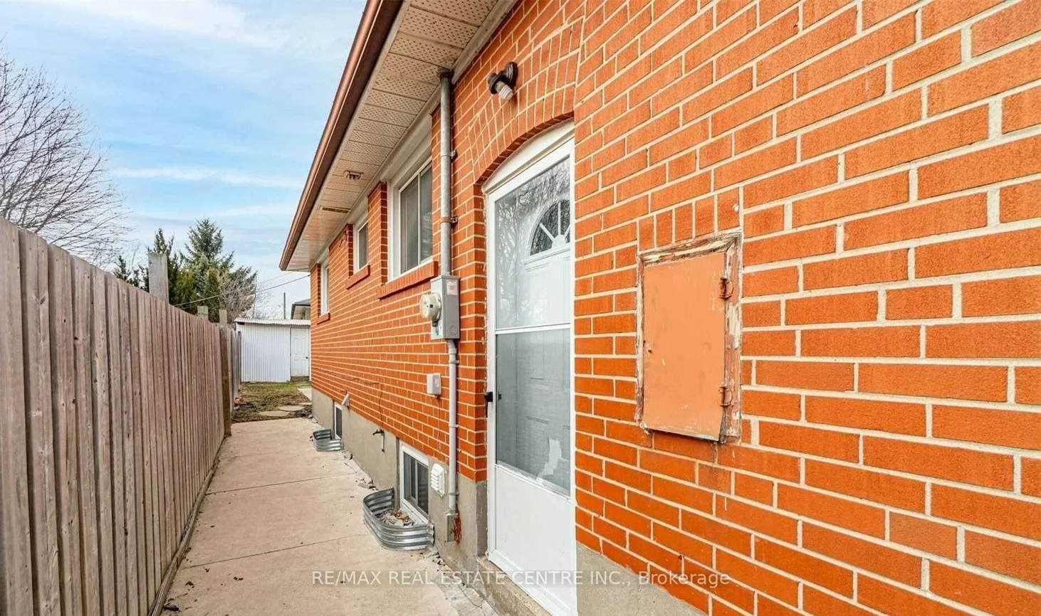 2, Milner, Brampton East, Brampton