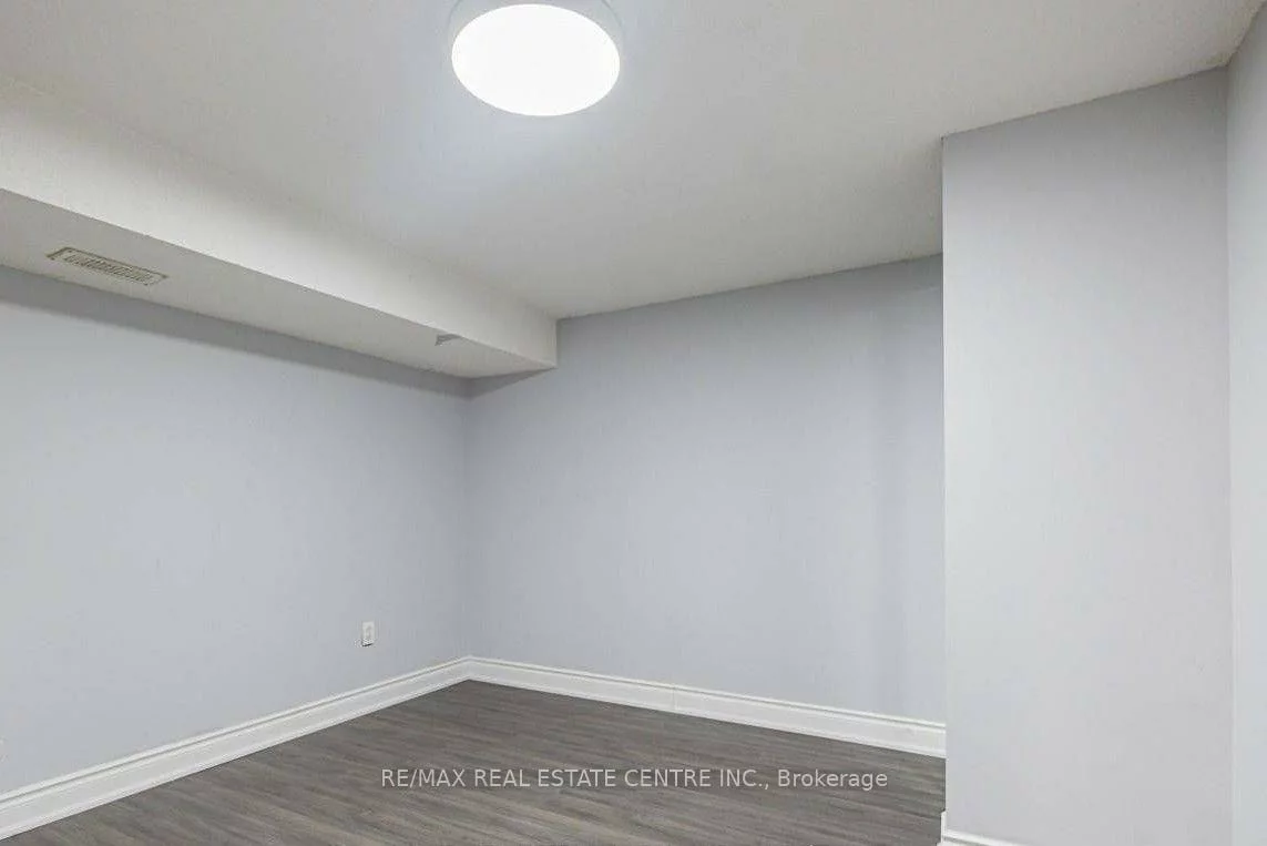 2, Milner, Brampton East, Brampton