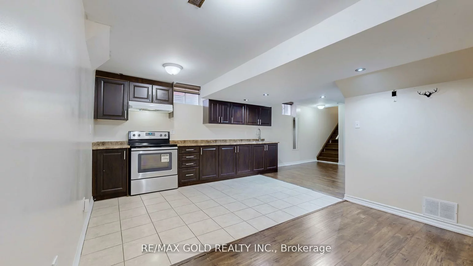 7, Chudleigh, Credit Valley, Brampton