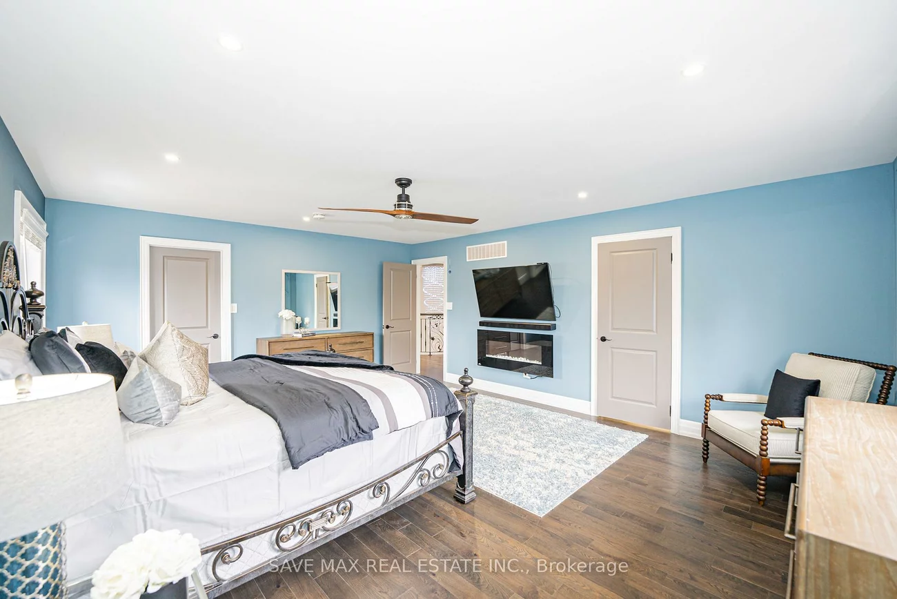 23, Hillcrest, Queen Street Corridor, Brampton