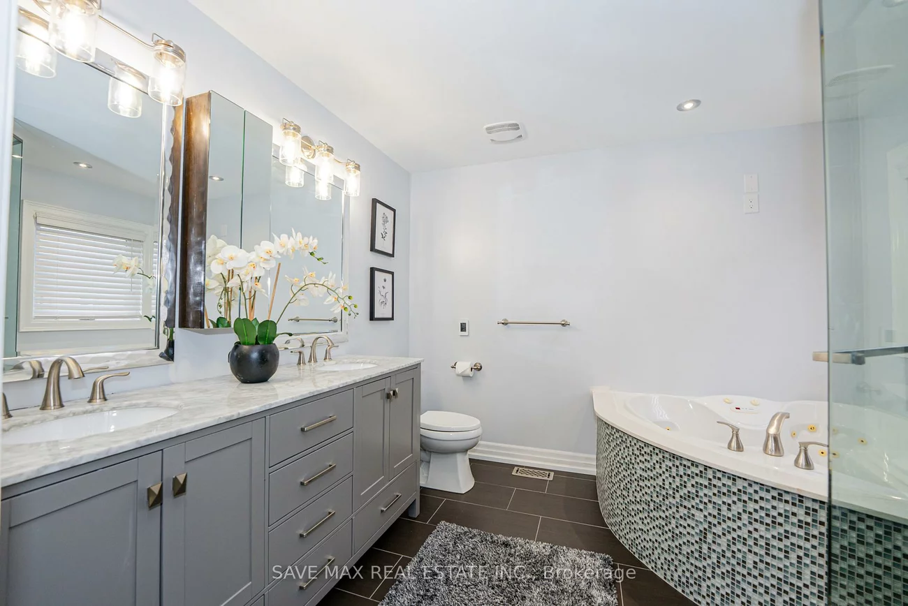 23, Hillcrest, Queen Street Corridor, Brampton