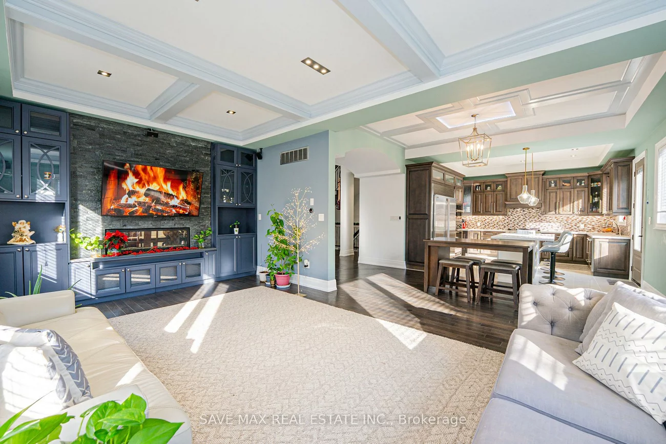 23, Hillcrest, Queen Street Corridor, Brampton