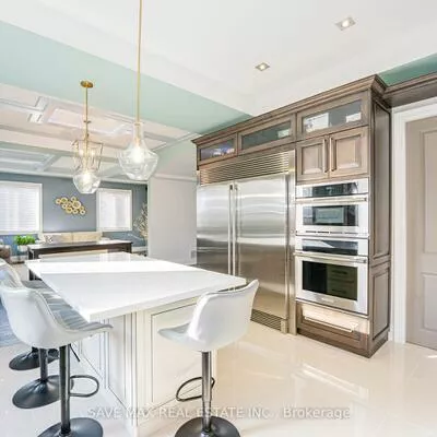 23, Hillcrest, Queen Street Corridor, Brampton