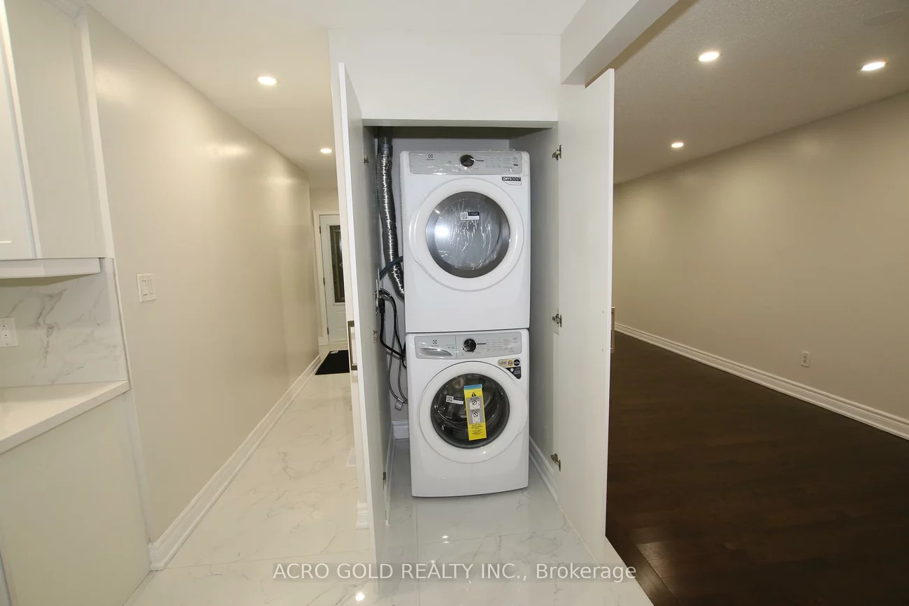 96, Archdekin, Madoc, Brampton