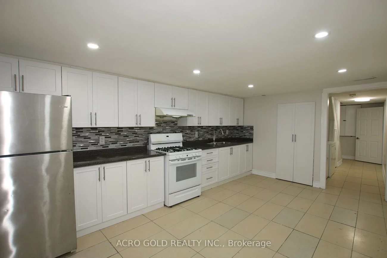 96, Archdekin, Madoc, Brampton