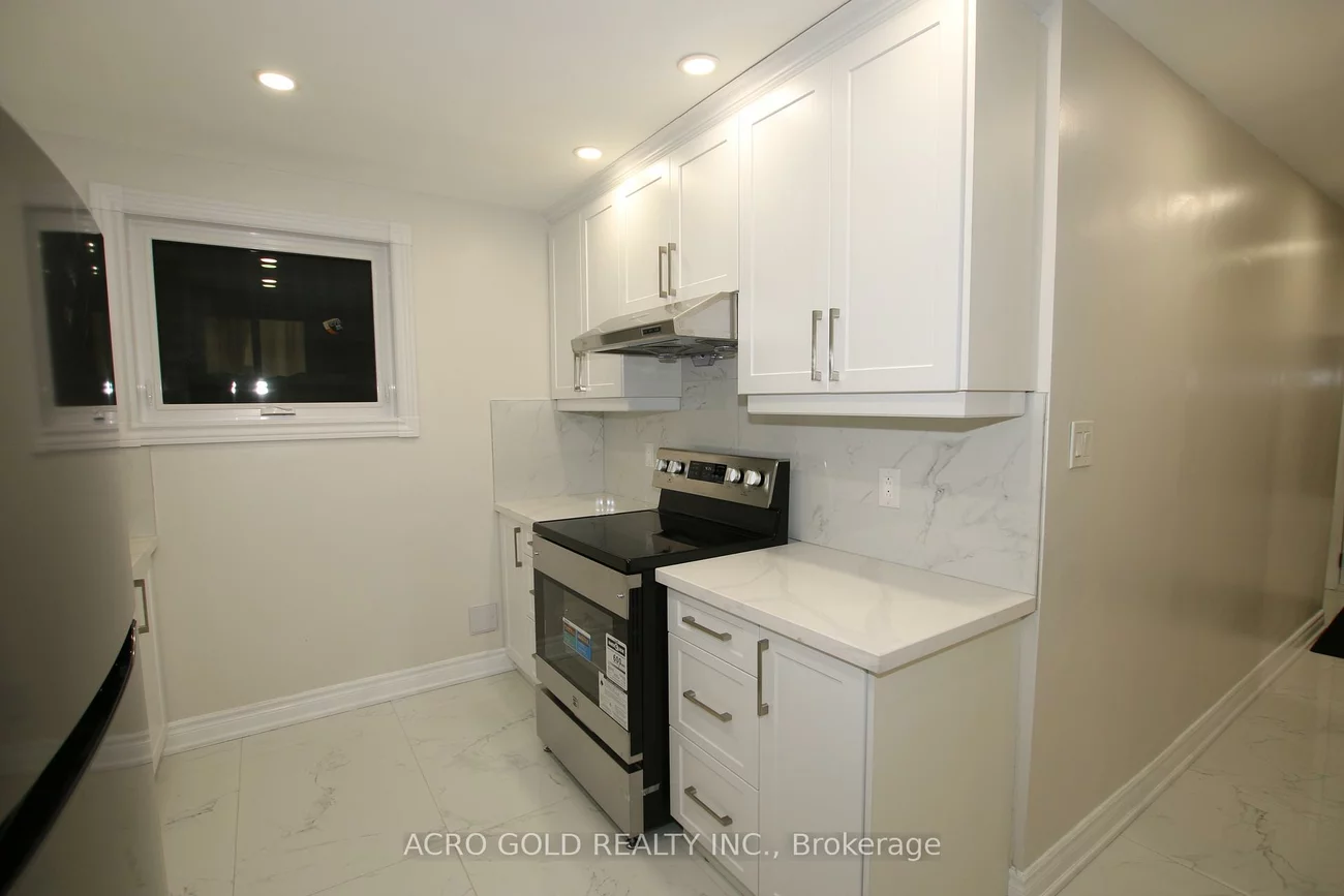 96, Archdekin, Madoc, Brampton