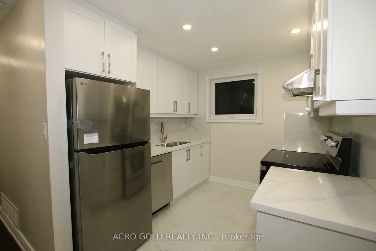 96, Archdekin, Madoc, Brampton