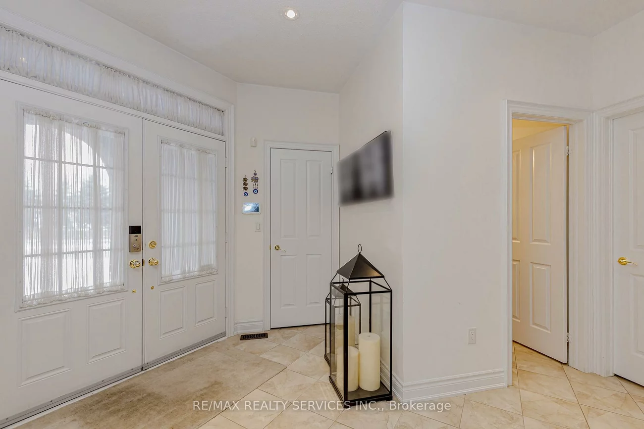 132, Bloomsbury, Vales of Castlemore, Brampton