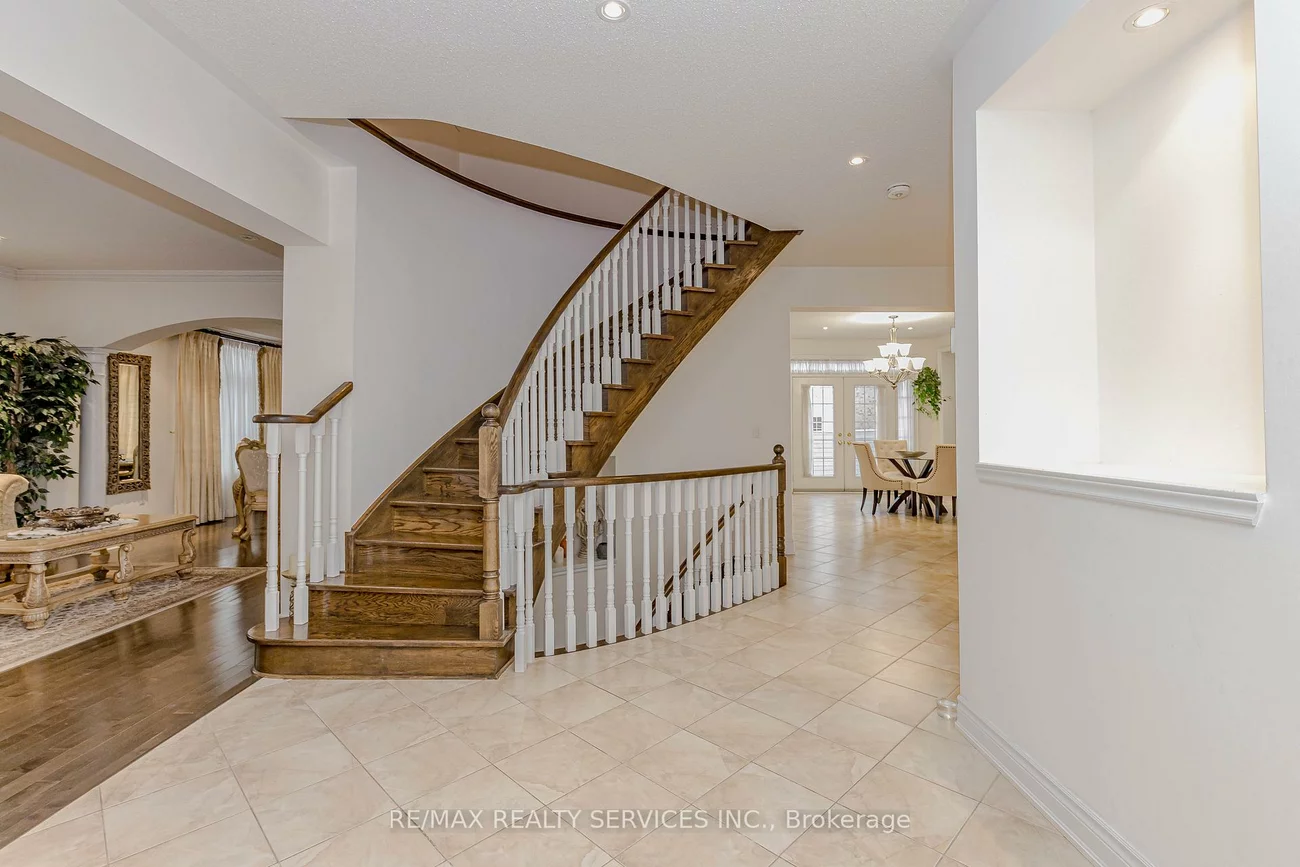 132, Bloomsbury, Vales of Castlemore, Brampton