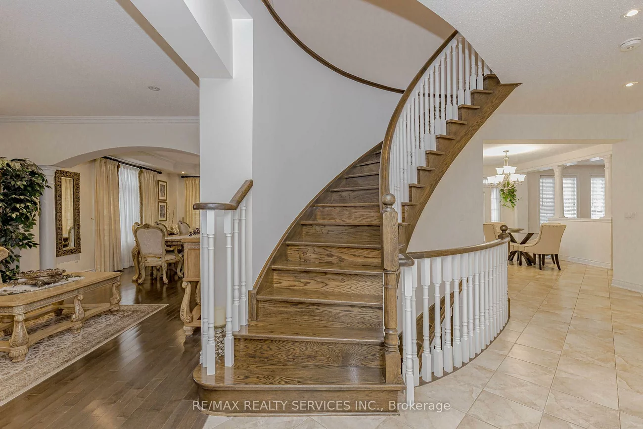 132, Bloomsbury, Vales of Castlemore, Brampton