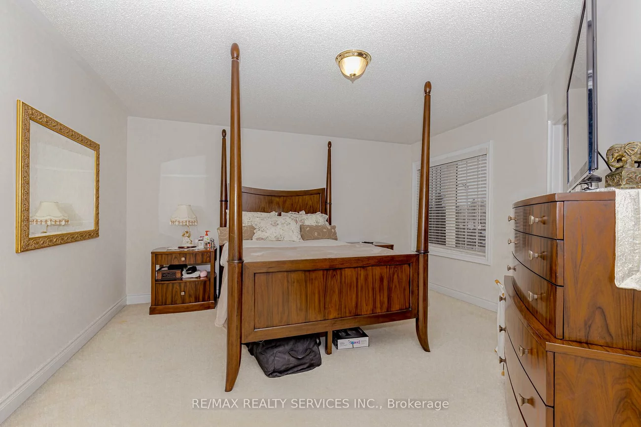 132, Bloomsbury, Vales of Castlemore, Brampton