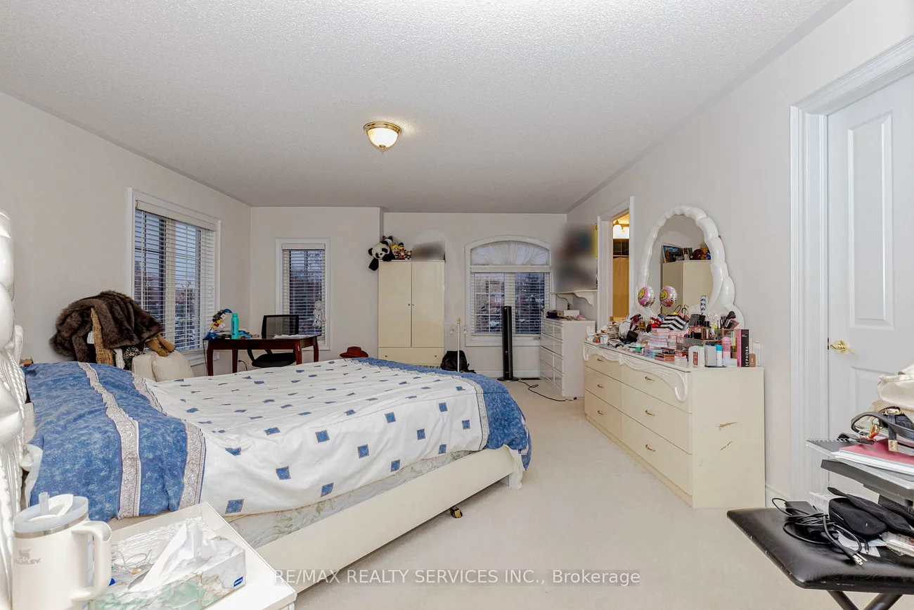 132, Bloomsbury, Vales of Castlemore, Brampton