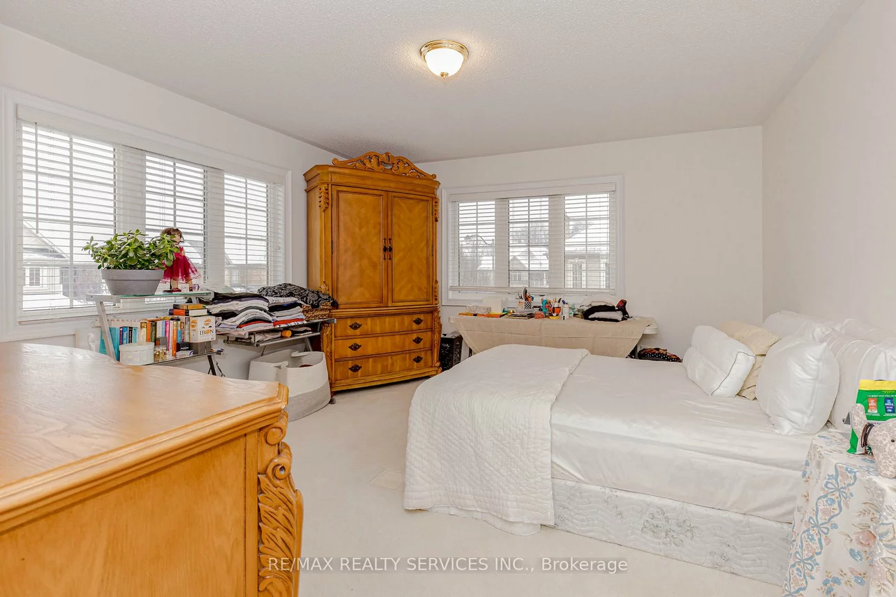 132, Bloomsbury, Vales of Castlemore, Brampton