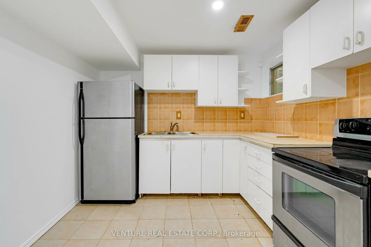 416, Hansen, Madoc, Brampton