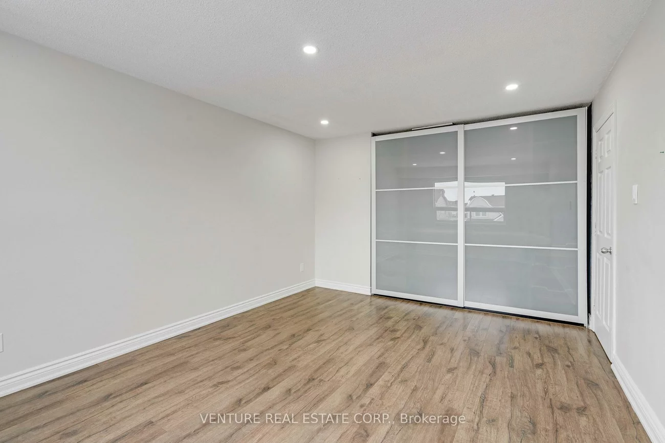 416, Hansen, Madoc, Brampton