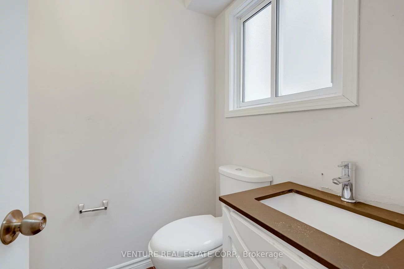 416, Hansen, Madoc, Brampton