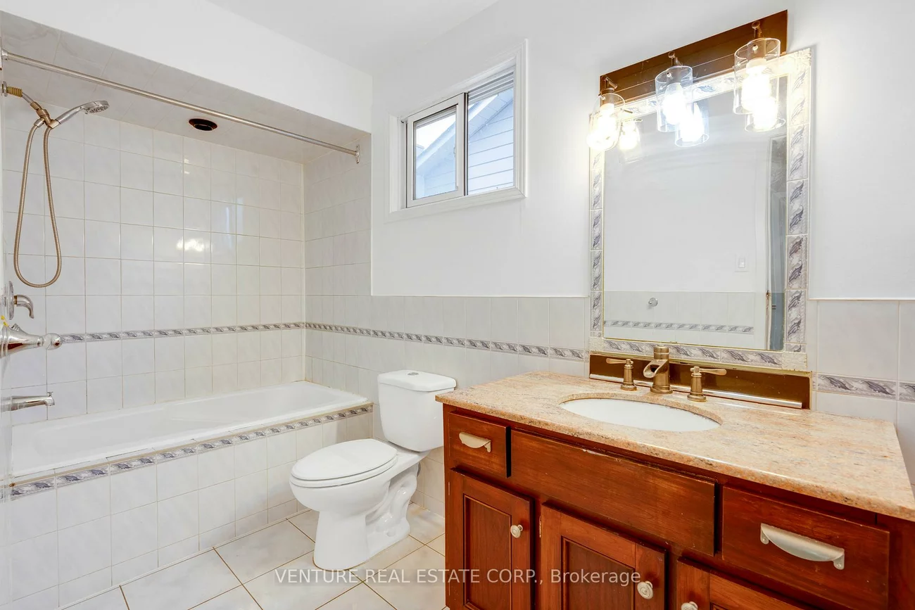 416, Hansen, Madoc, Brampton