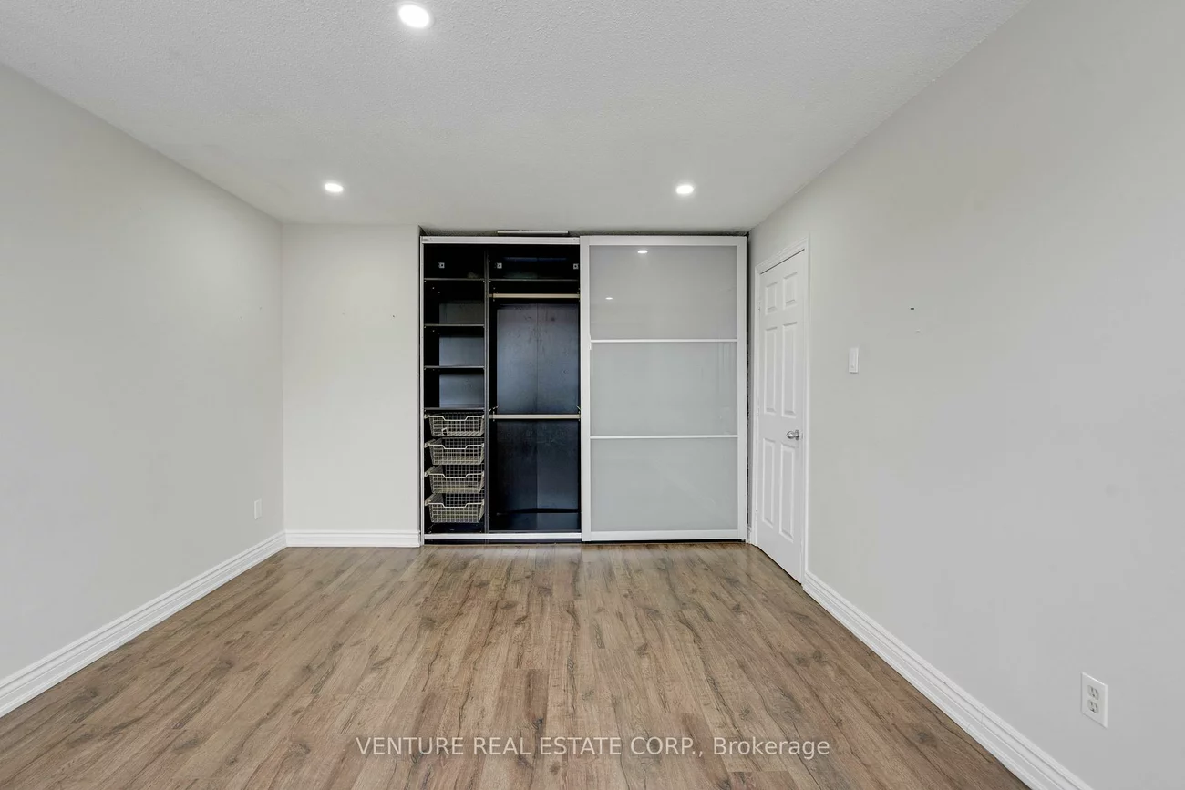 416, Hansen, Madoc, Brampton