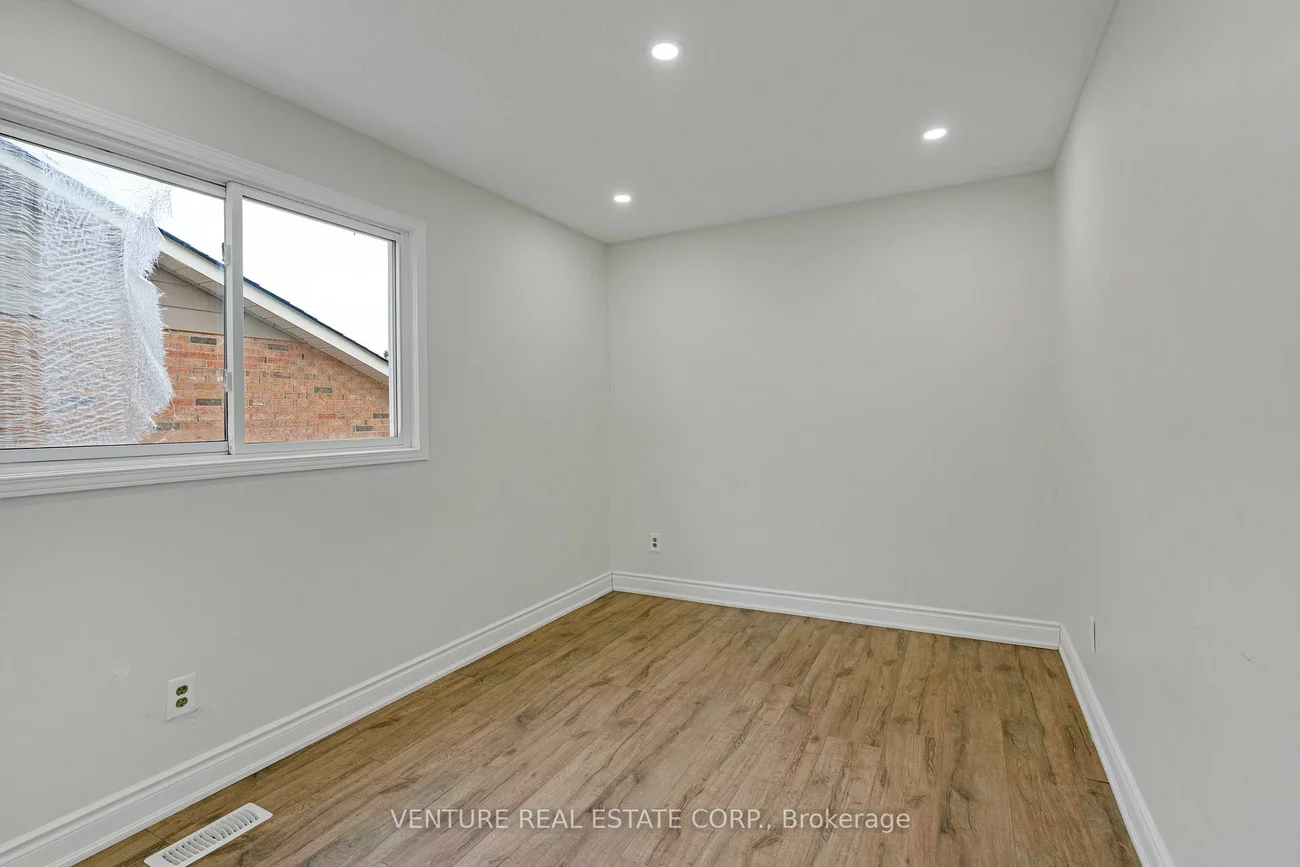 416, Hansen, Madoc, Brampton