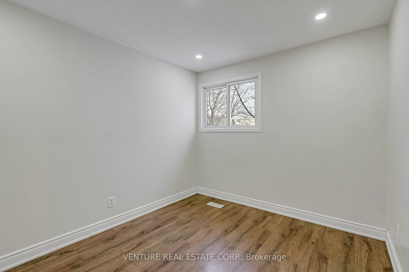 416, Hansen, Madoc, Brampton