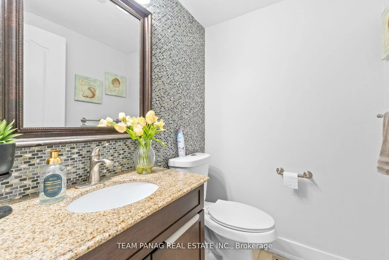 22, Coachlight, Vales of Castlemore, Brampton