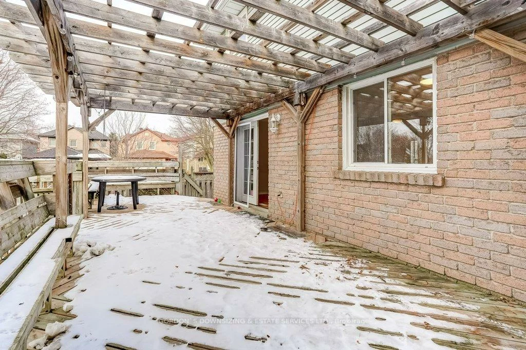 17, Roehampton, Brampton South, Brampton