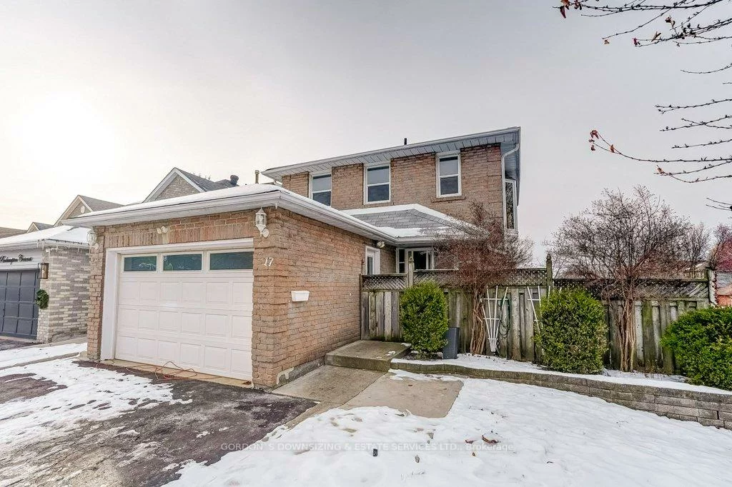 17, Roehampton, Brampton South, Brampton