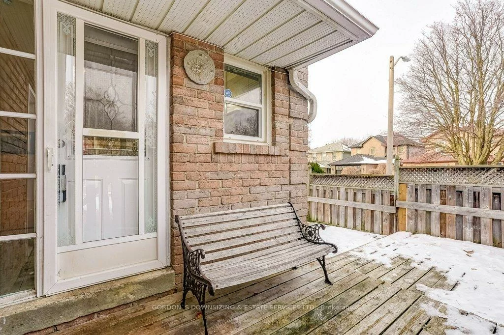 17, Roehampton, Brampton South, Brampton