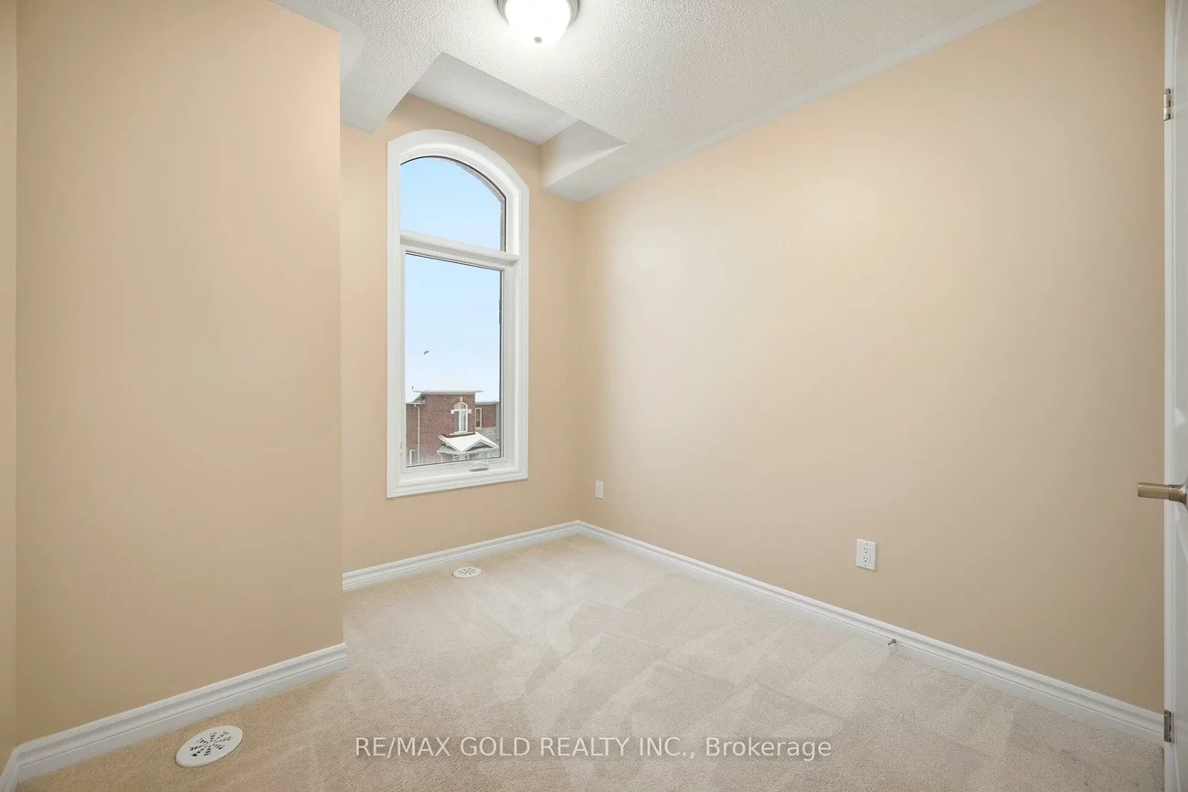 52, Savino, Heart Lake West, Brampton