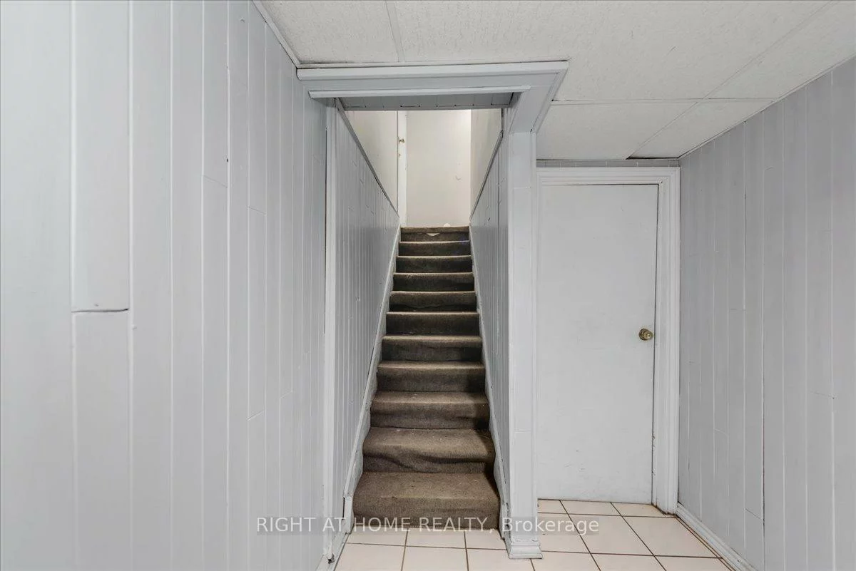 2, Wooliston, Fletcher's West, Brampton