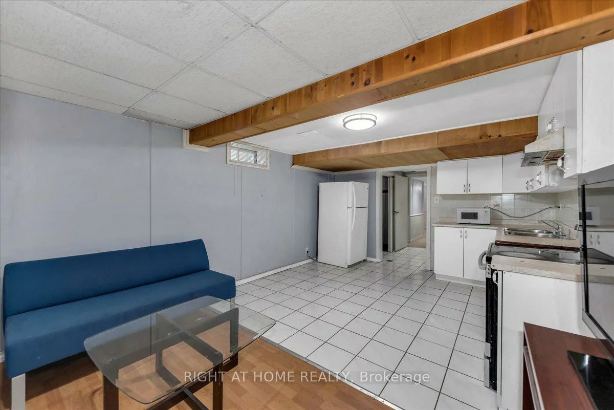 2, Wooliston, Fletcher's West, Brampton