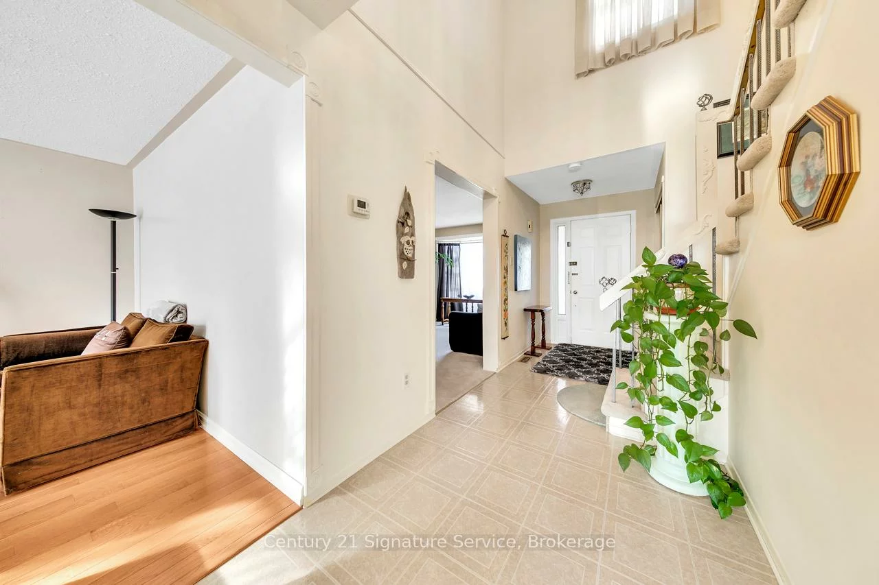 27, Northampton, Westgate, Brampton