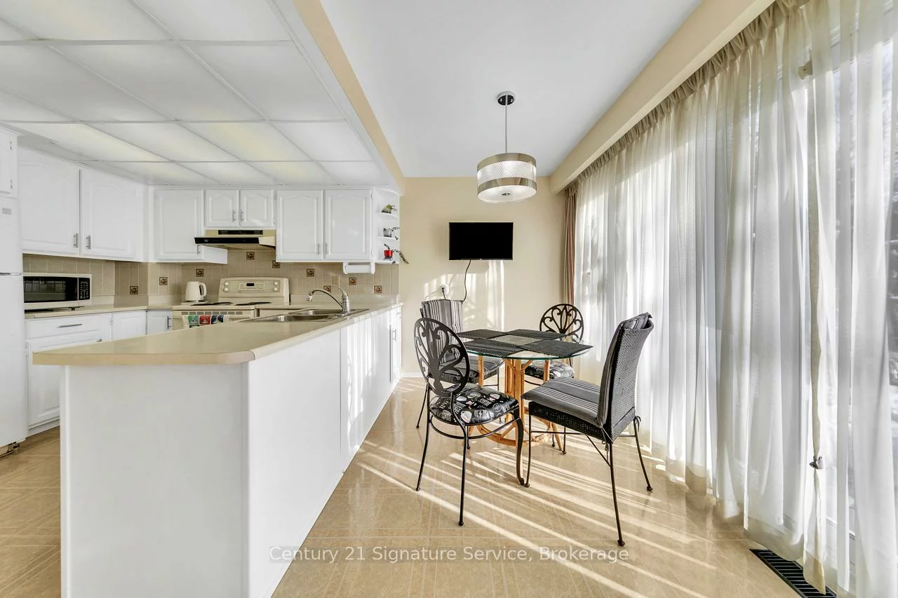 27, Northampton, Westgate, Brampton