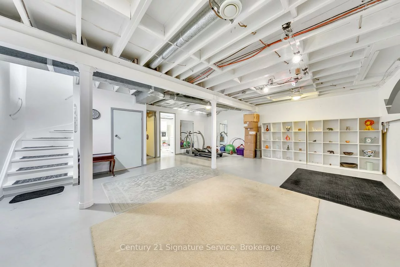 27, Northampton, Westgate, Brampton