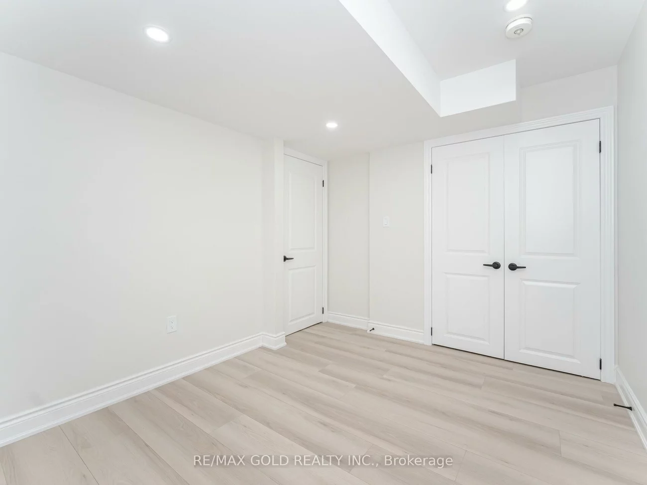 4, Buttonwood, Toronto Gore Rural Estate, Brampton