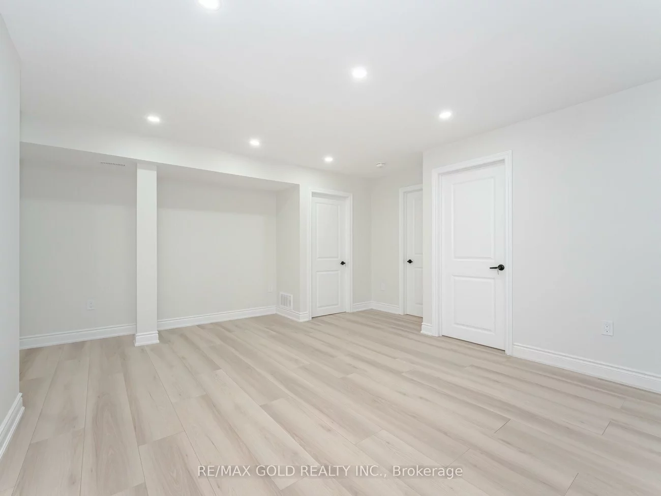 4, Buttonwood, Toronto Gore Rural Estate, Brampton