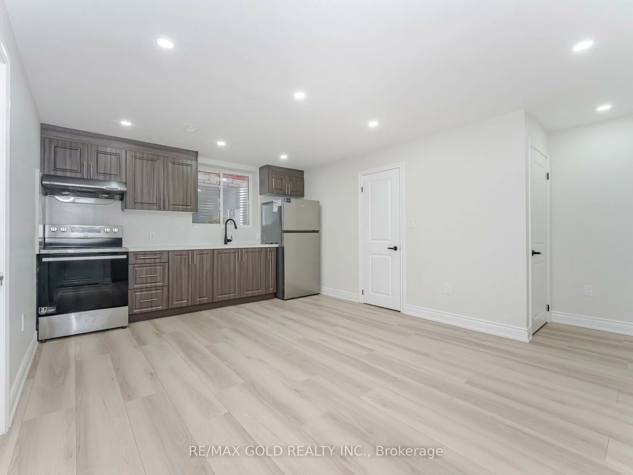 4, Buttonwood, Toronto Gore Rural Estate, Brampton