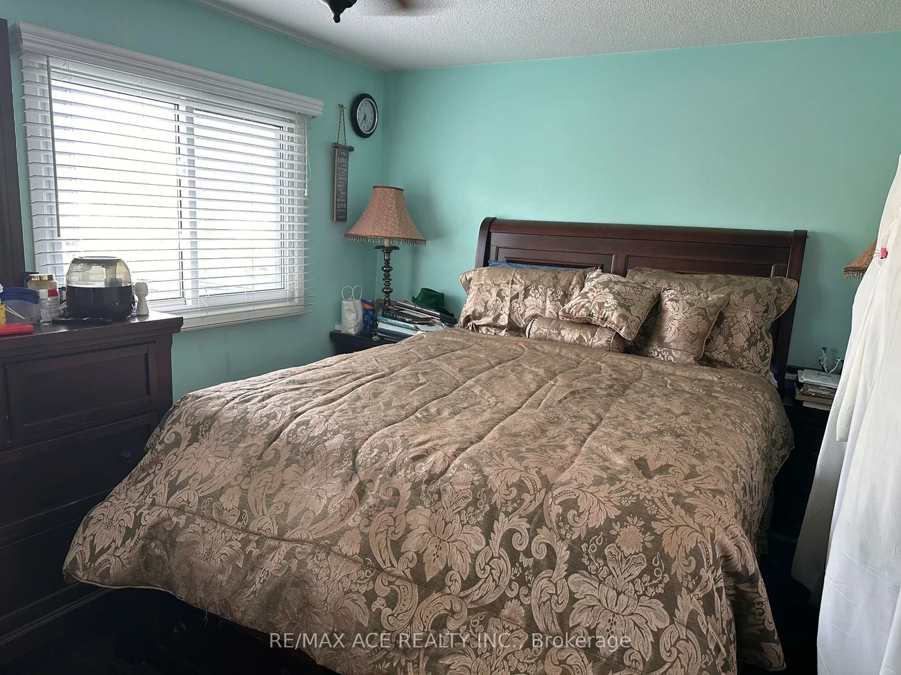 247, Royal Salisbury, Madoc, Brampton