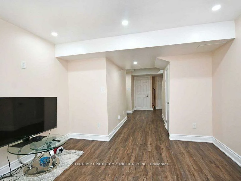 32, Summerdale, Fletcher's Meadow, Brampton