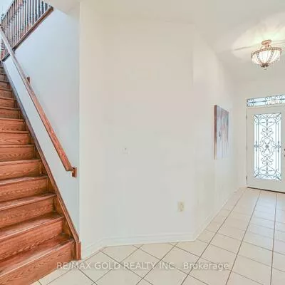 6, Verona, Vales of Castlemore, Brampton