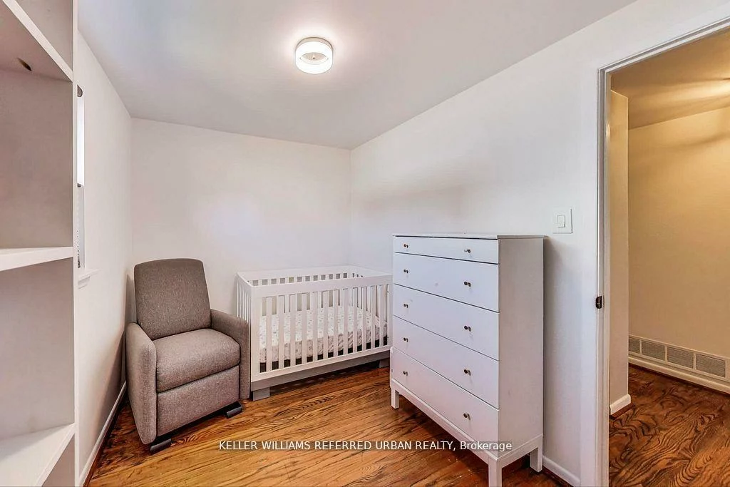 116, Fallingdale, Southgate, Brampton