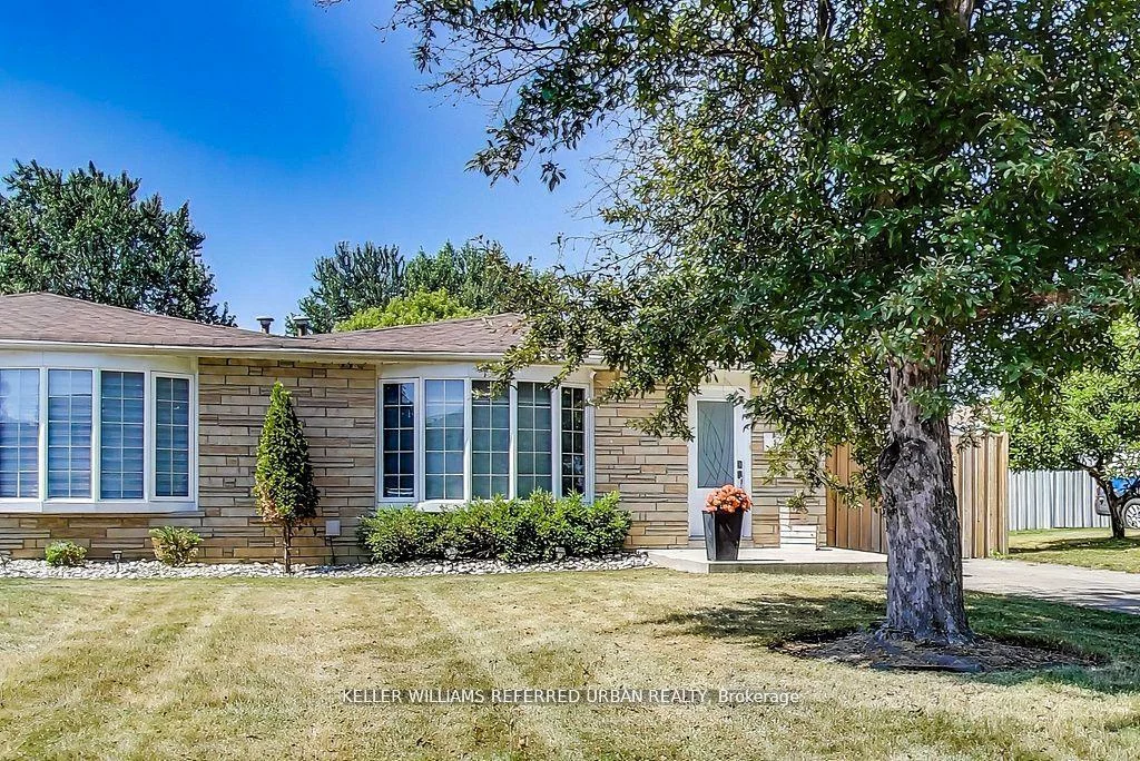 116, Fallingdale, Southgate, Brampton