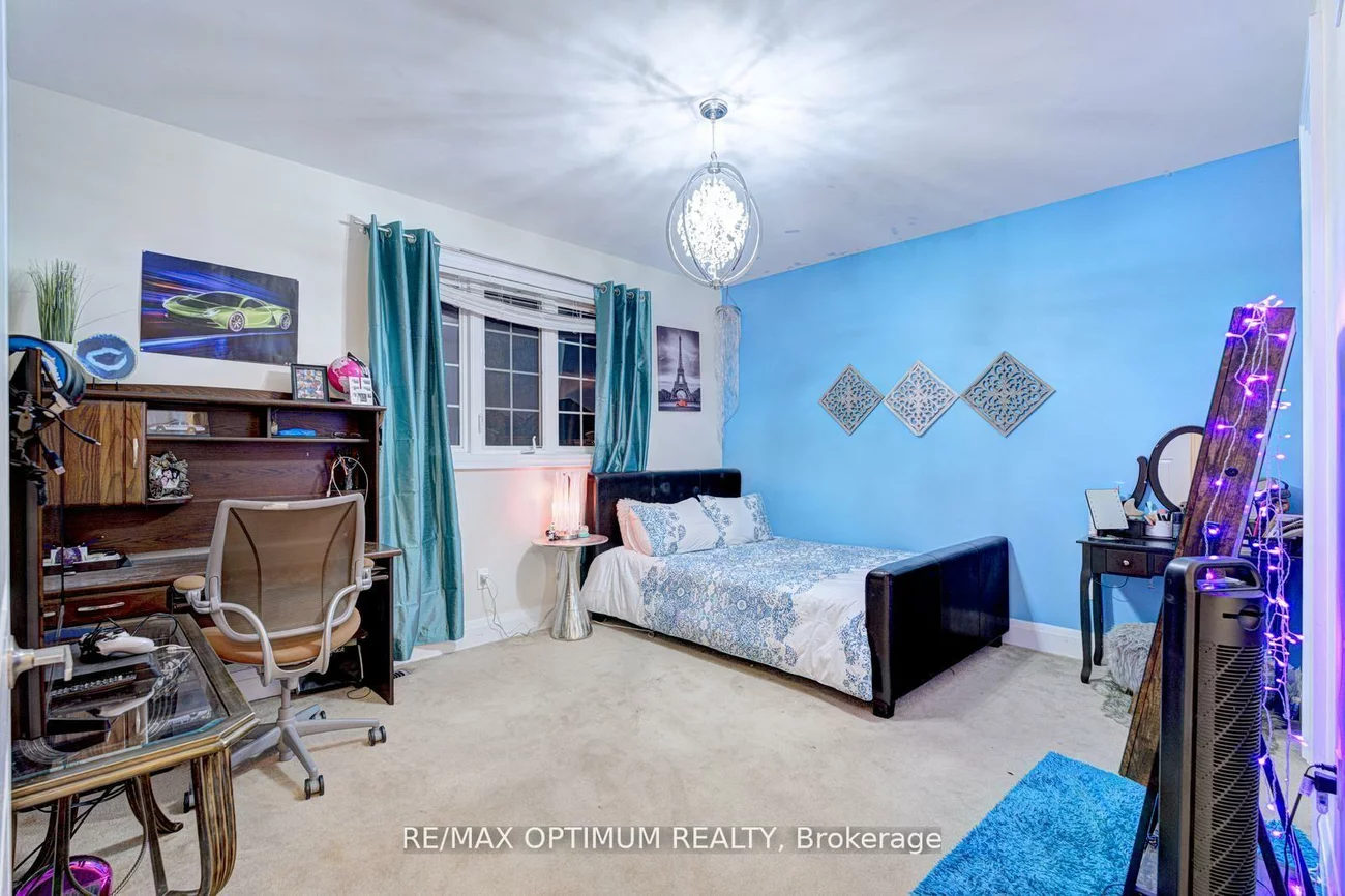 7, Legendary, Bram West, Brampton