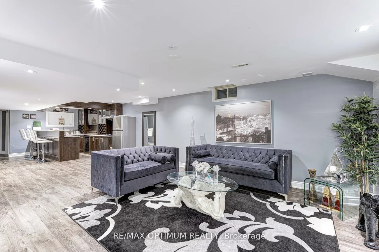 7, Legendary, Bram West, Brampton