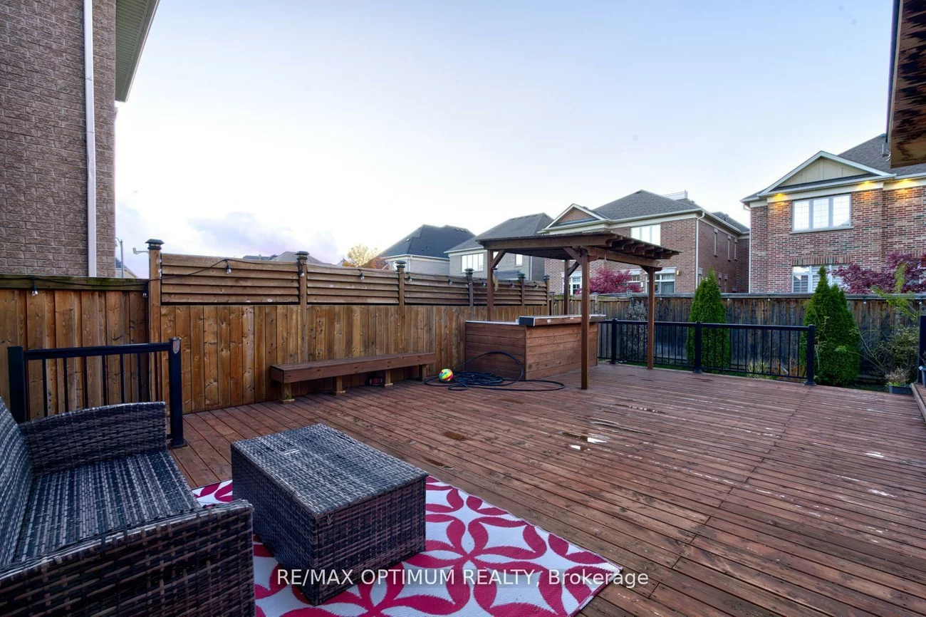 7, Legendary, Bram West, Brampton