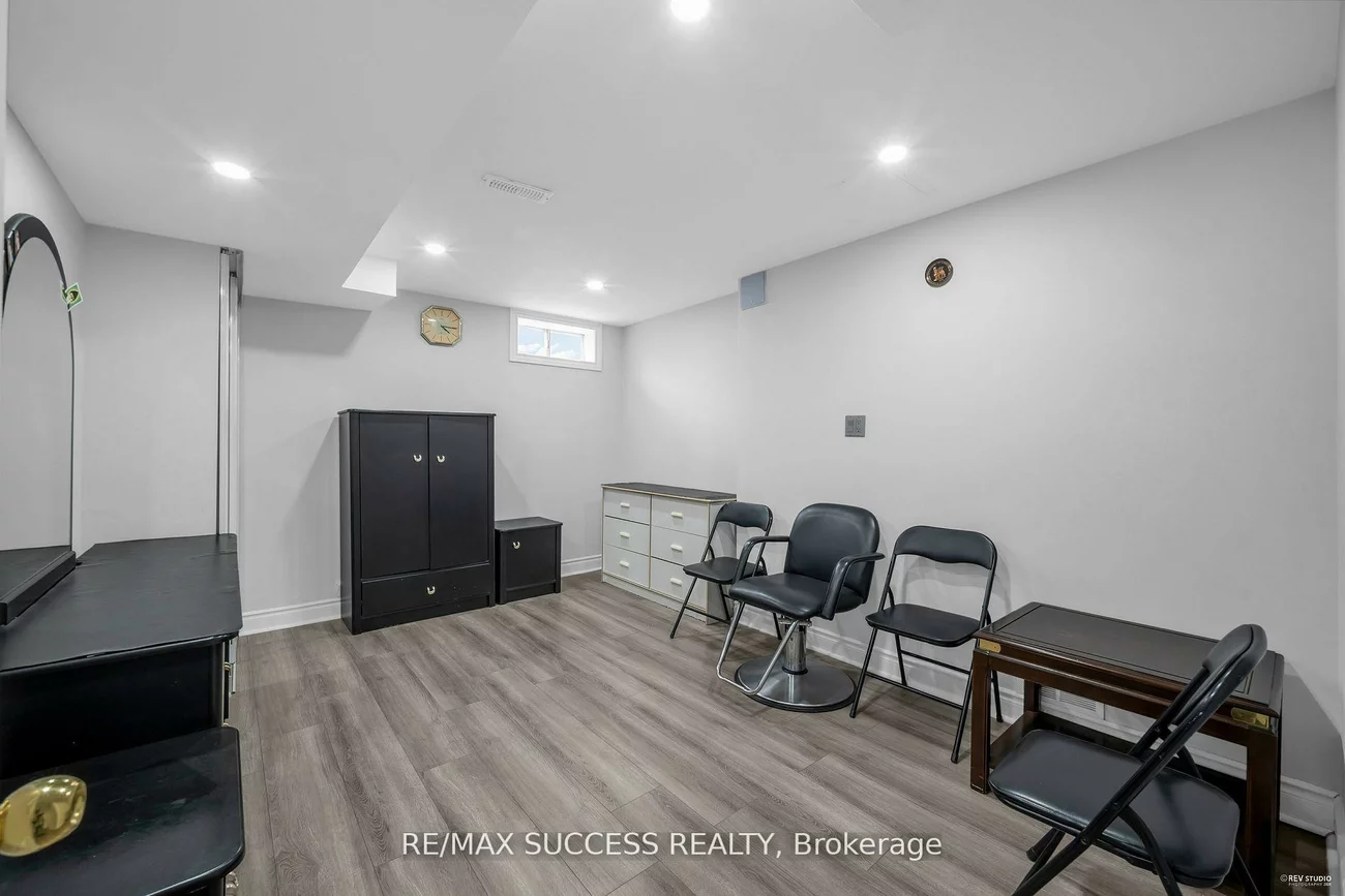 63, Blue Spruce, Sandringham-Wellington, Brampton