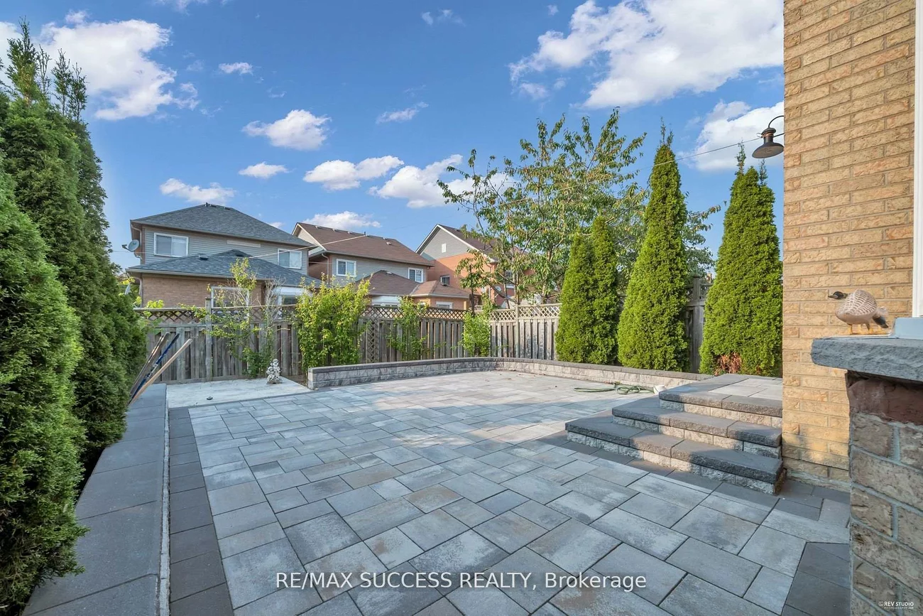 63, Blue Spruce, Sandringham-Wellington, Brampton